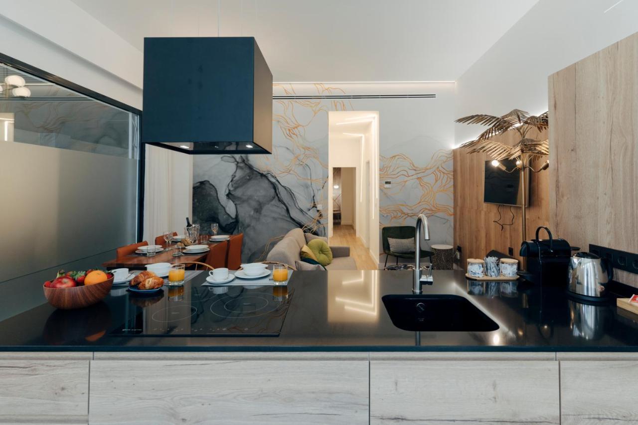 Galmen Suites Sevilla Bagian luar foto
