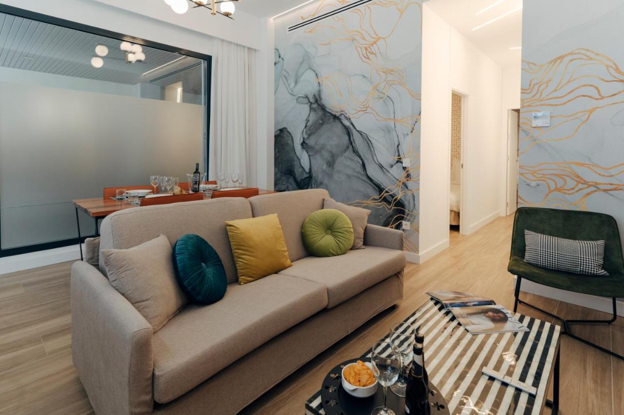 Galmen Suites Sevilla Bagian luar foto
